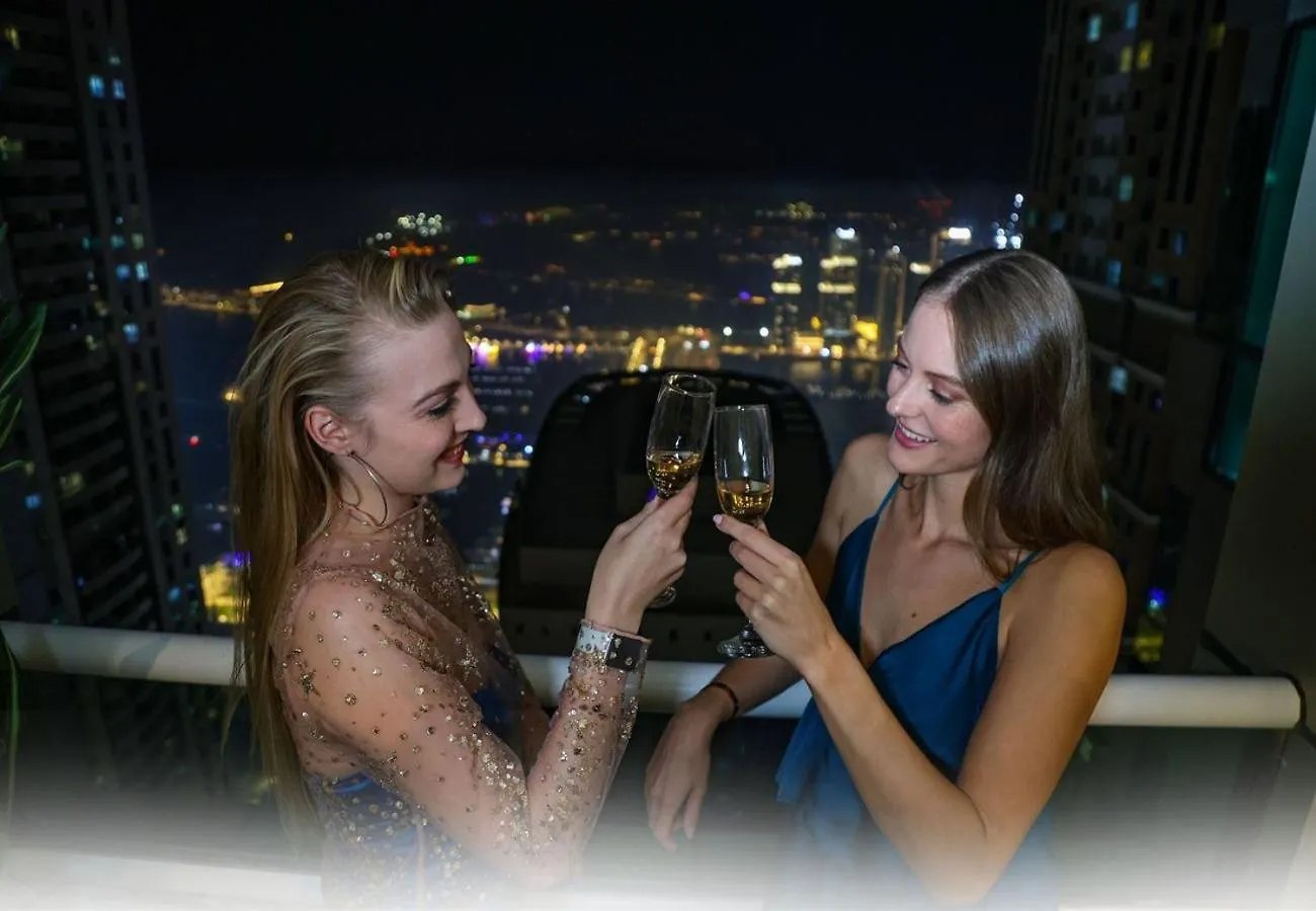 Premium Jbr Beach Stay-Beach Access & Seaview Dubai